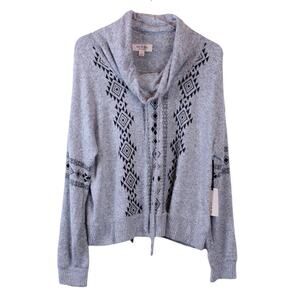 NO FRILLS Cowl Neck Sweater in Gray and Black with Aztec Print Size Large